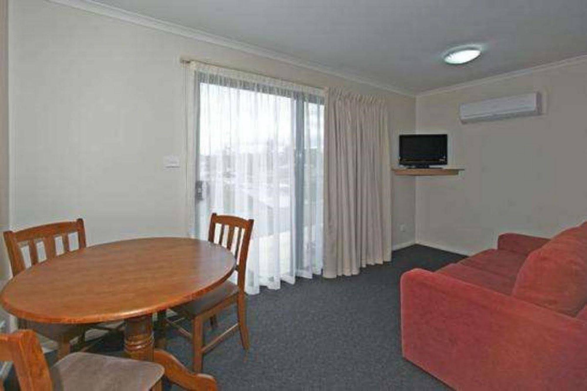 ホテル Big4 Hobart Airport Tourist Park ケンブリッジ エクステリア 写真